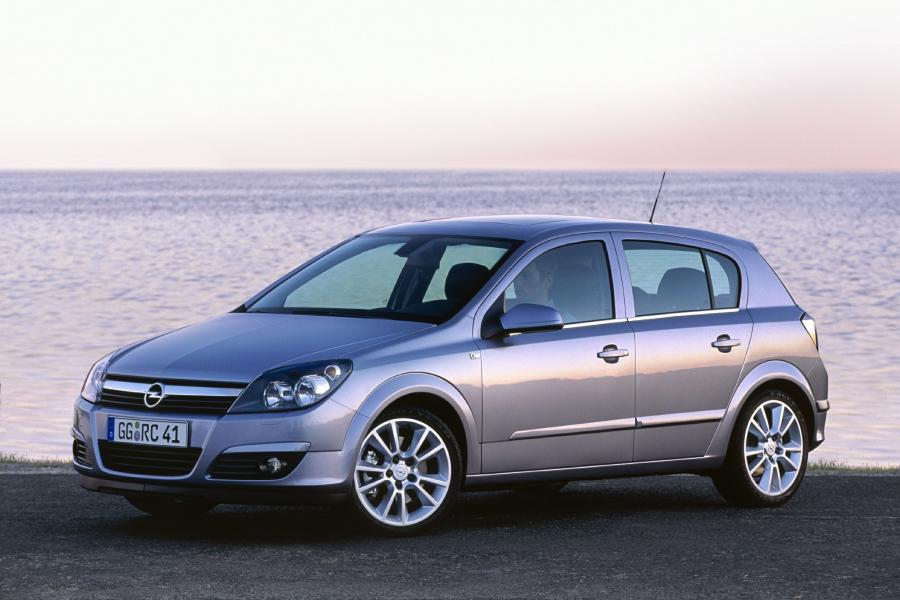  Opel Astra 2005 года  (фото 91 из 141)